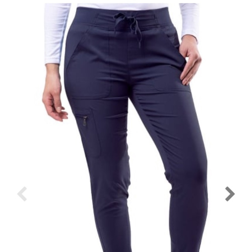 Adar scrub joggers